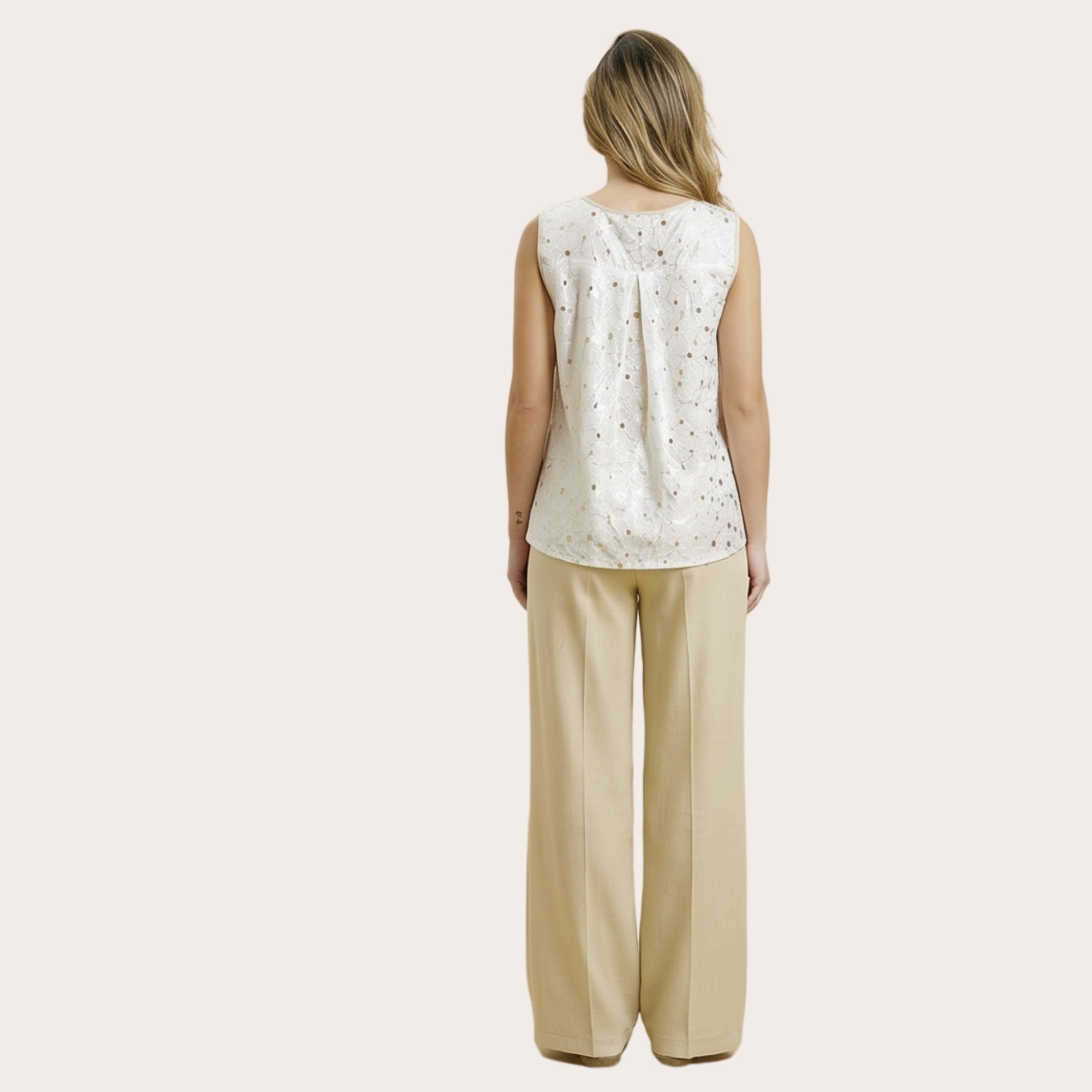 Canotta curvy in cotone sangallo laminato oro – modello a campana (MD405)