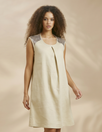Abito estivo in lino e viscosa con paillettes oro – modello curvy a campana (a1200)