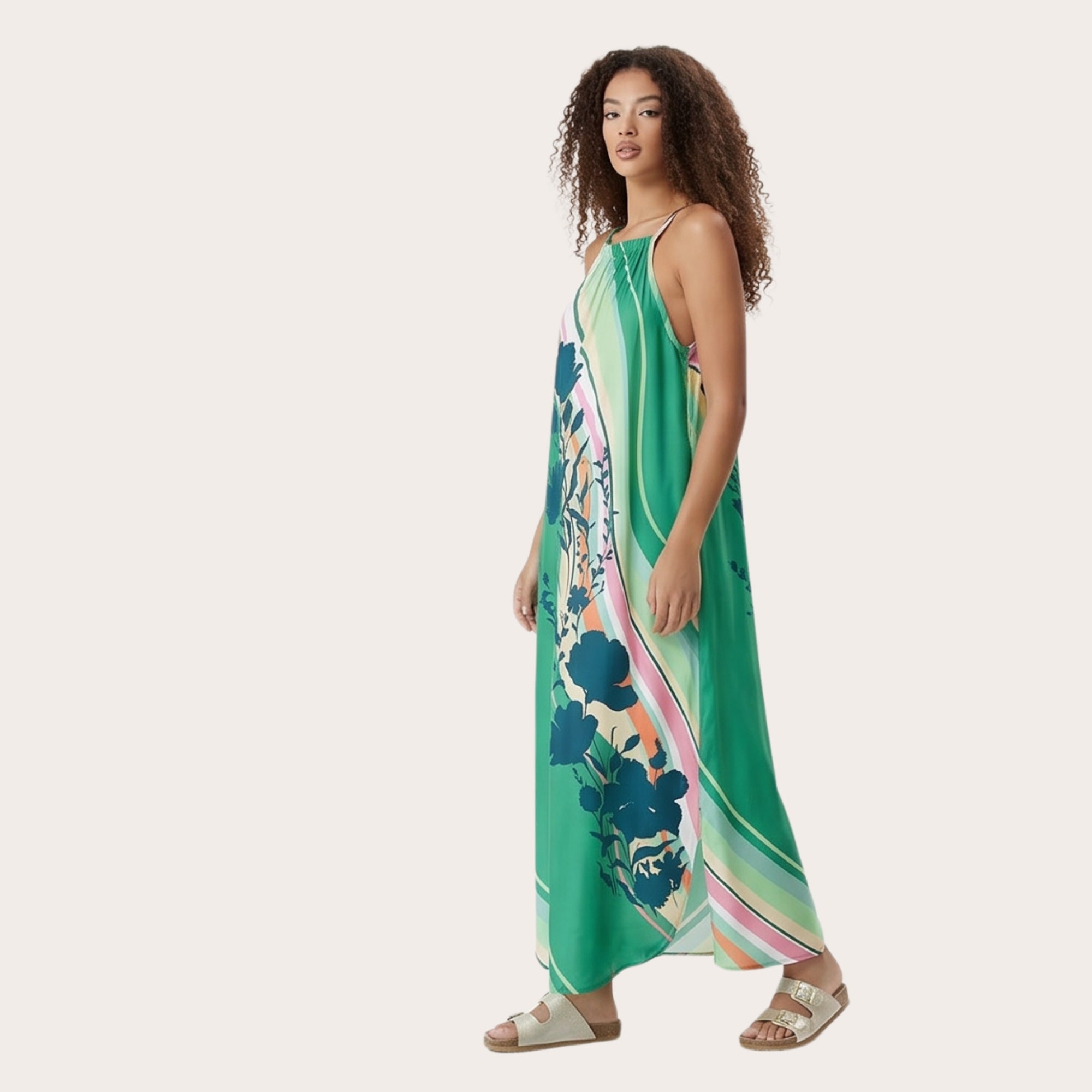 Abito estivo lungo in viscosa fantasia floreale verde con spacco laterale – curvy (AL138)